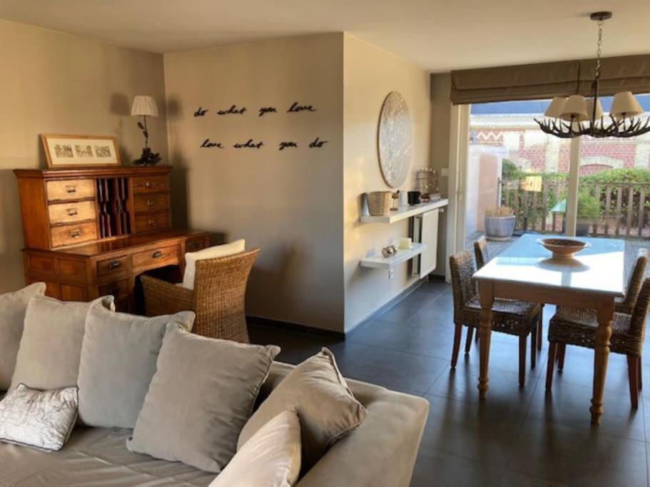 Agreable Et Spacieuse Maison Centre Ville Saint-Omer Eksteriør billede